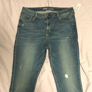 Old Navy Rockstar Mid-Rise Skinny Jeans